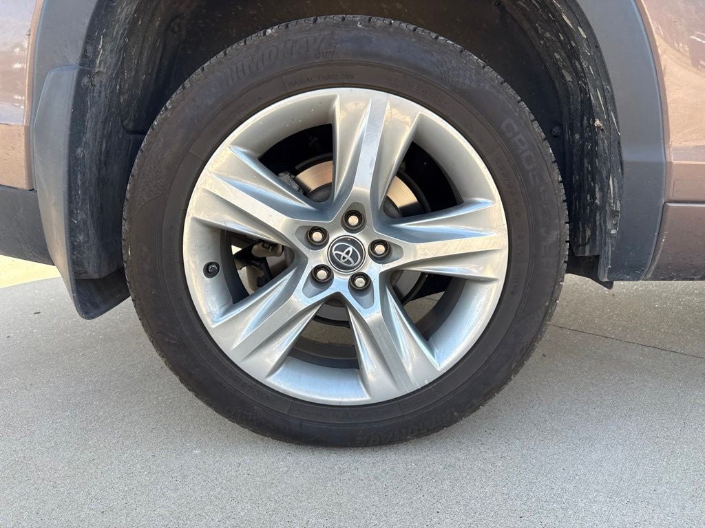 2017 Toyota Highlander Limited