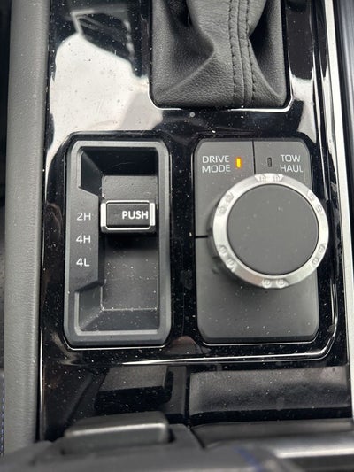 2025 Toyota Tundra Hybrid Platinum Hybrid CrewMax 5.5' Bed