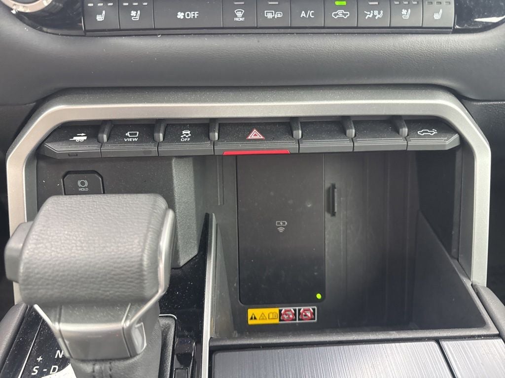 2025 Toyota Tundra Hybrid Platinum Hybrid CrewMax 5.5' Bed