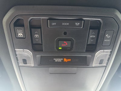 2025 Toyota Tundra Hybrid Platinum Hybrid CrewMax 5.5' Bed