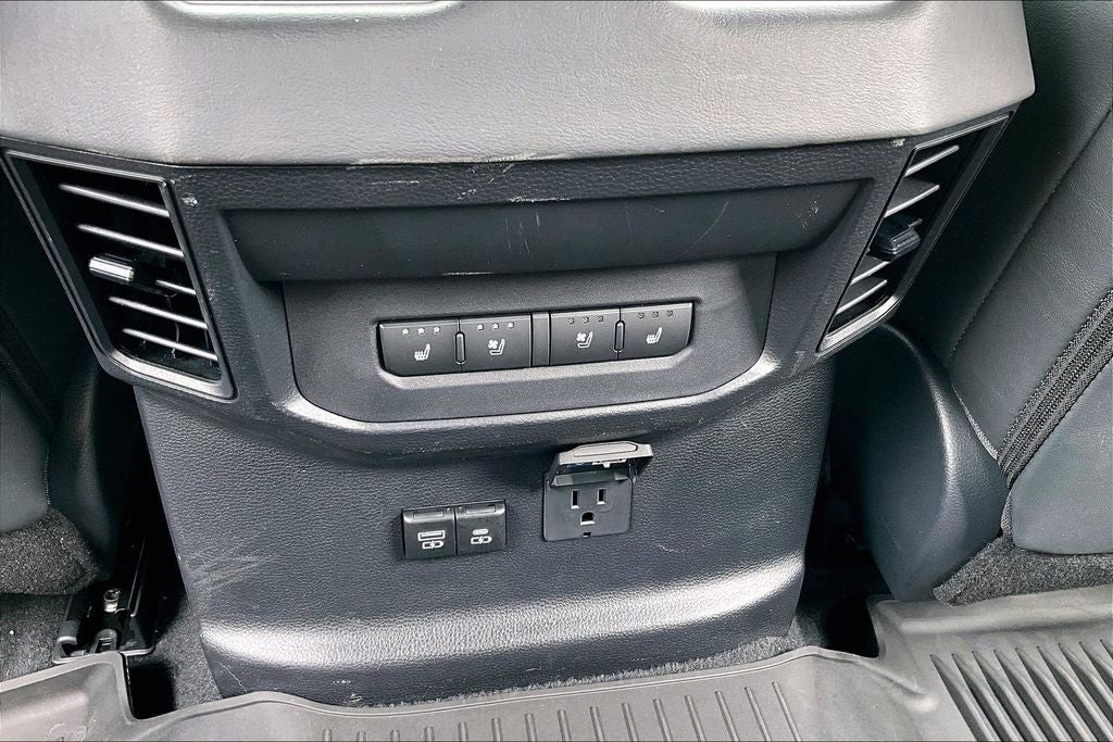2025 Toyota Tundra Hybrid Platinum Hybrid CrewMax 5.5' Bed