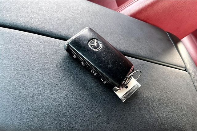 2022 Mazda Mazda CX-9 Carbon Edition