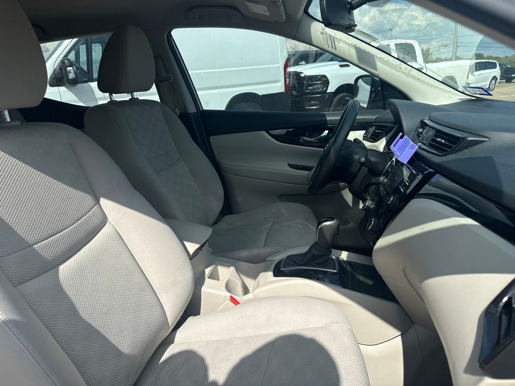 2018 Nissan Rogue Sport SV