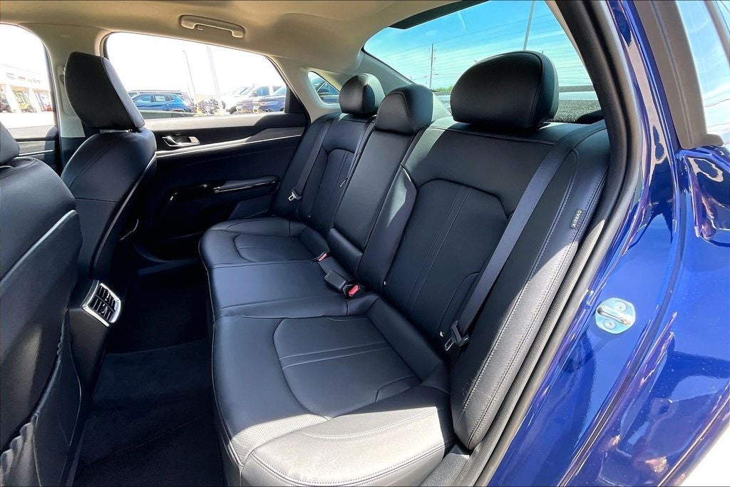 2025 Kia K5 EX