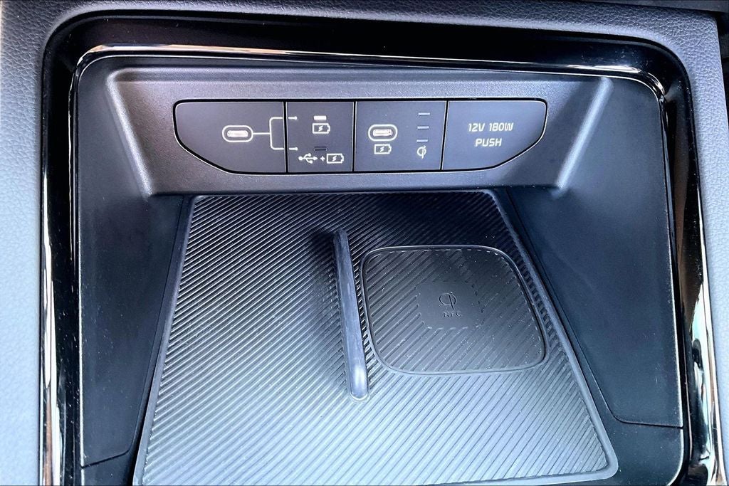 2025 Kia K5 EX