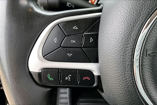 2020 Jeep Renegade Latitude FWD