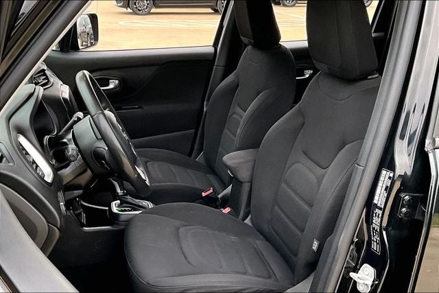 2020 Jeep Renegade Latitude FWD