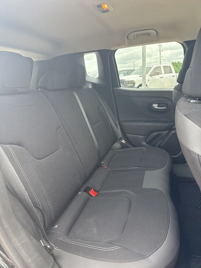 2023 Jeep Renegade Altitude 4x4