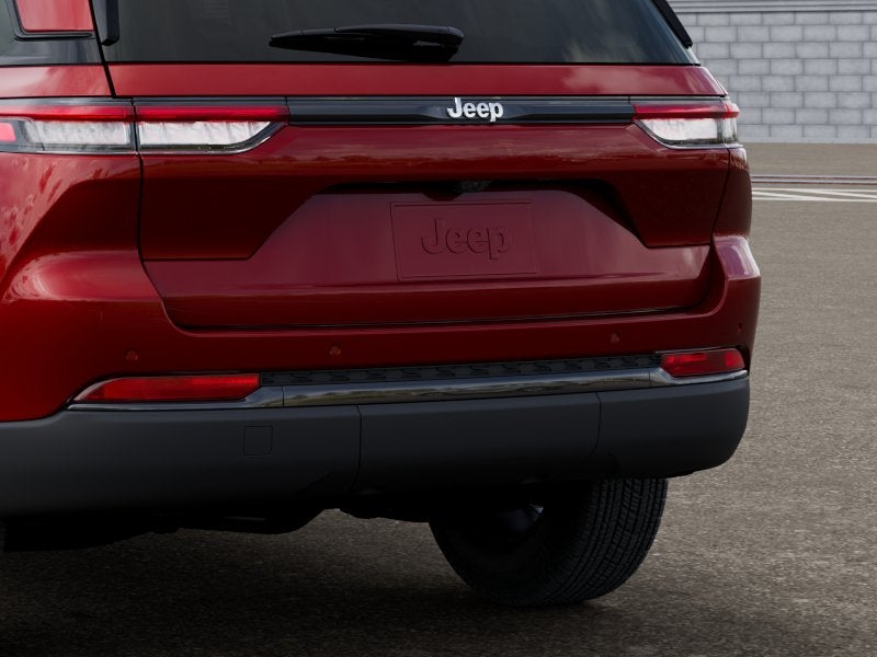 2027 Jeep Grand Cherokee Laredo X