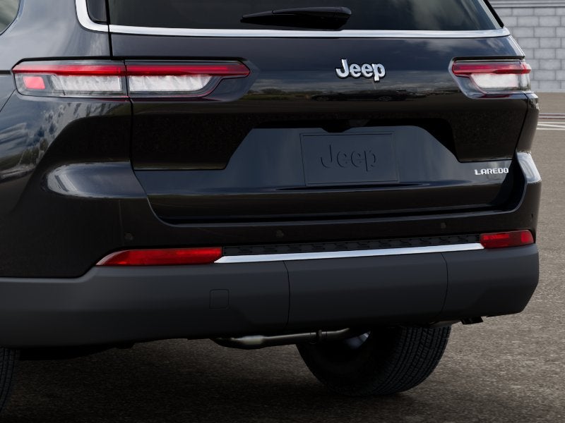 2026 Jeep Grand Cherokee L GRAND CHEROKEE L LAREDO X 4X2