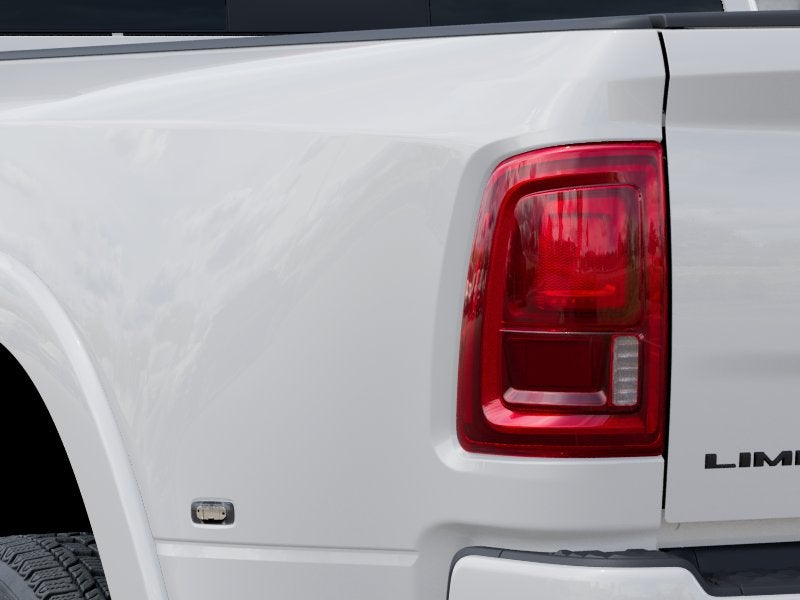 2026 RAM Ram 3500 RAM 3500 LIMITED CREW CAB 4X4 8' BOX