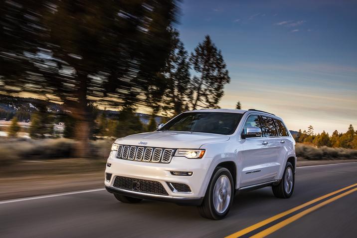 2017 Jeep Grand Cherokee Front Exterior